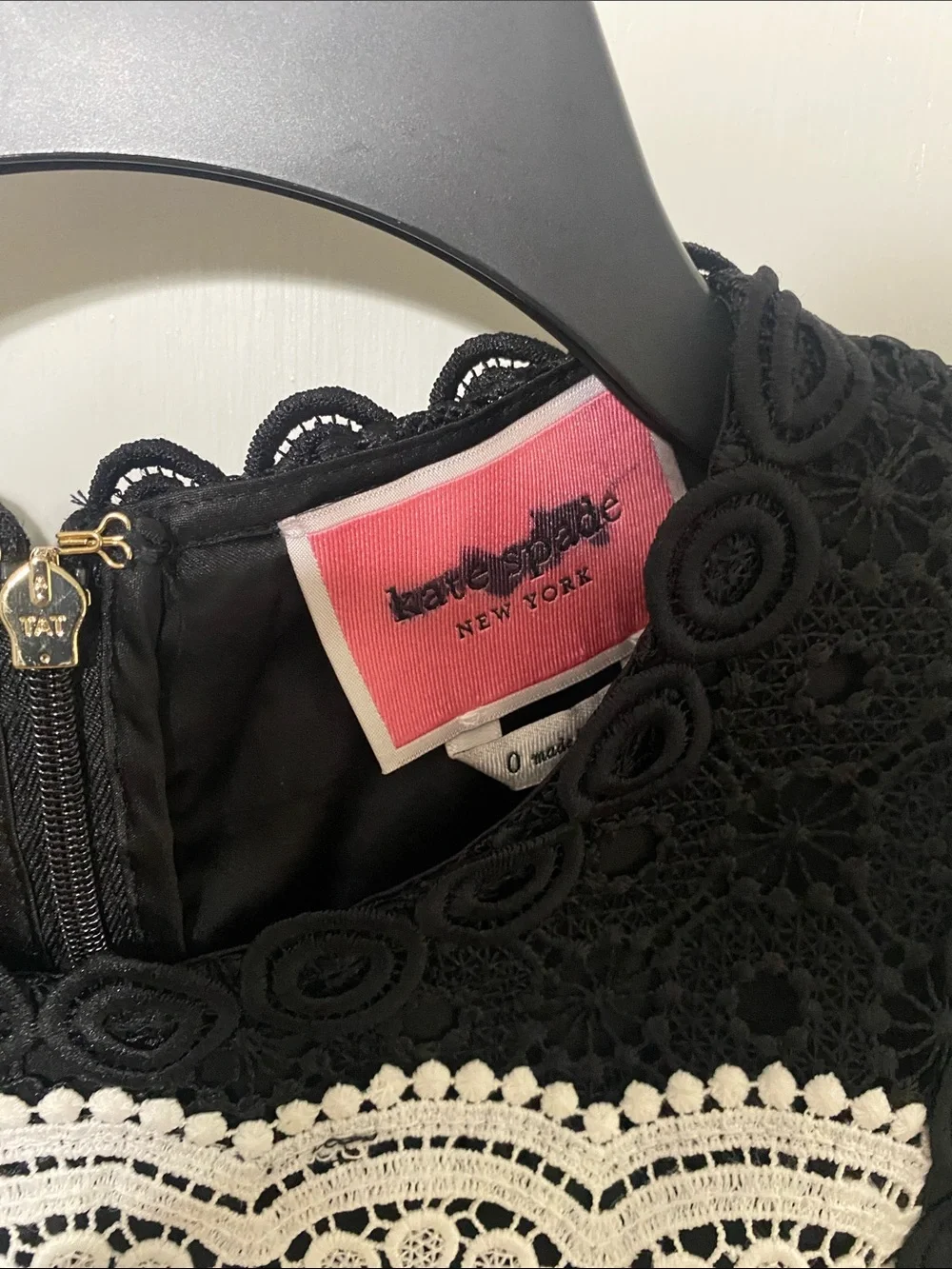 kate spade Black and White Lace Sleeveless Shift Dress
